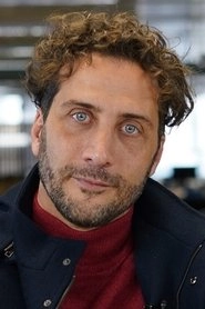 Ảnh diễn viên Luciano Cáceres